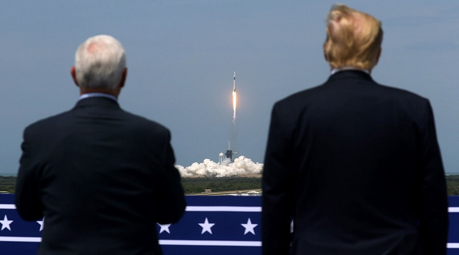 Запуск SpaceX. Вице-президент США Майк пенс и президент США Дональд Трамп