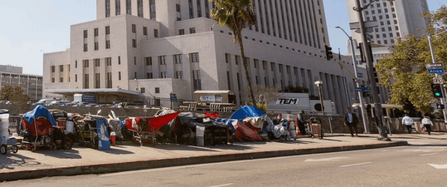 Трамп против бездомных в Калифорнии